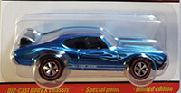 Hot Wheels Classics Olds 442 Spectraflame Ice Blue