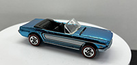 Hot Wheels Classics '65 Mustang Convertible Spectraflame Ice Blue