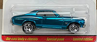 Hot Wheels Classics 1970 Chevelle Spectraflame Ice Blue