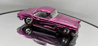 Hot Wheels Classics '62 Corvette Spectraflame Pink 30 car set